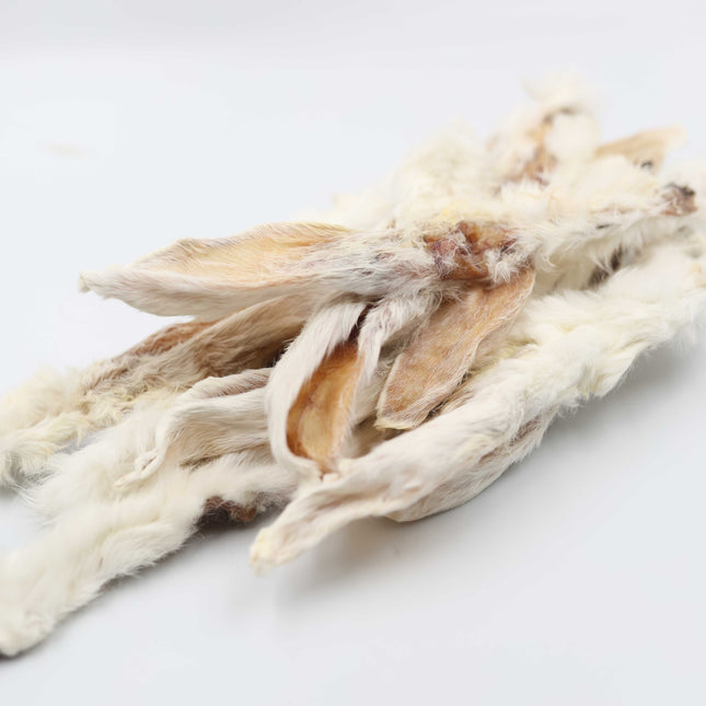 Kaninører med pels 200g.